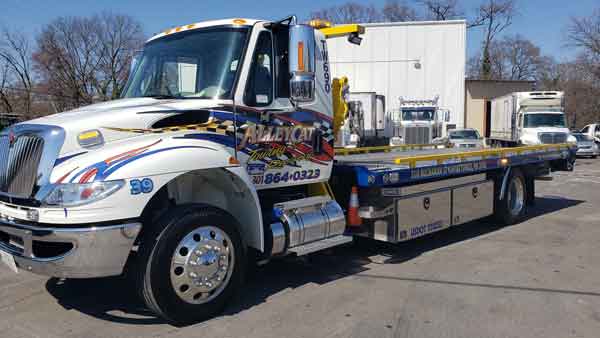 Towing Hyattsville, I95, I495, US50 24hr DC Towing & Recovery
